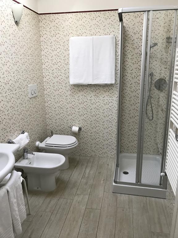 Hotel La Primula Forte dei Marmi Bagian luar foto